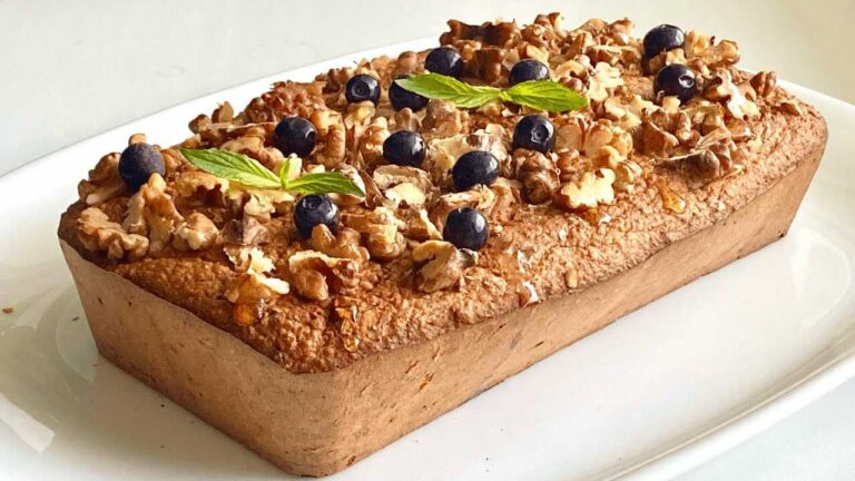 Mele, avena e noci! Una torta di mele dietetica senza zucchero