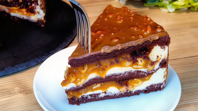 Torta Snickers che si scioglie in bocca! Semplice e molto gustosa! 😋